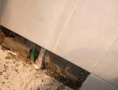 舞钢楼顶漏水维修公司分享下修复水管漏水的几种小方法